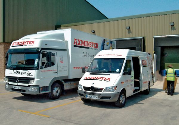 Axminster Tool Centre implements Paragon's route planning and live vehicle tracking system